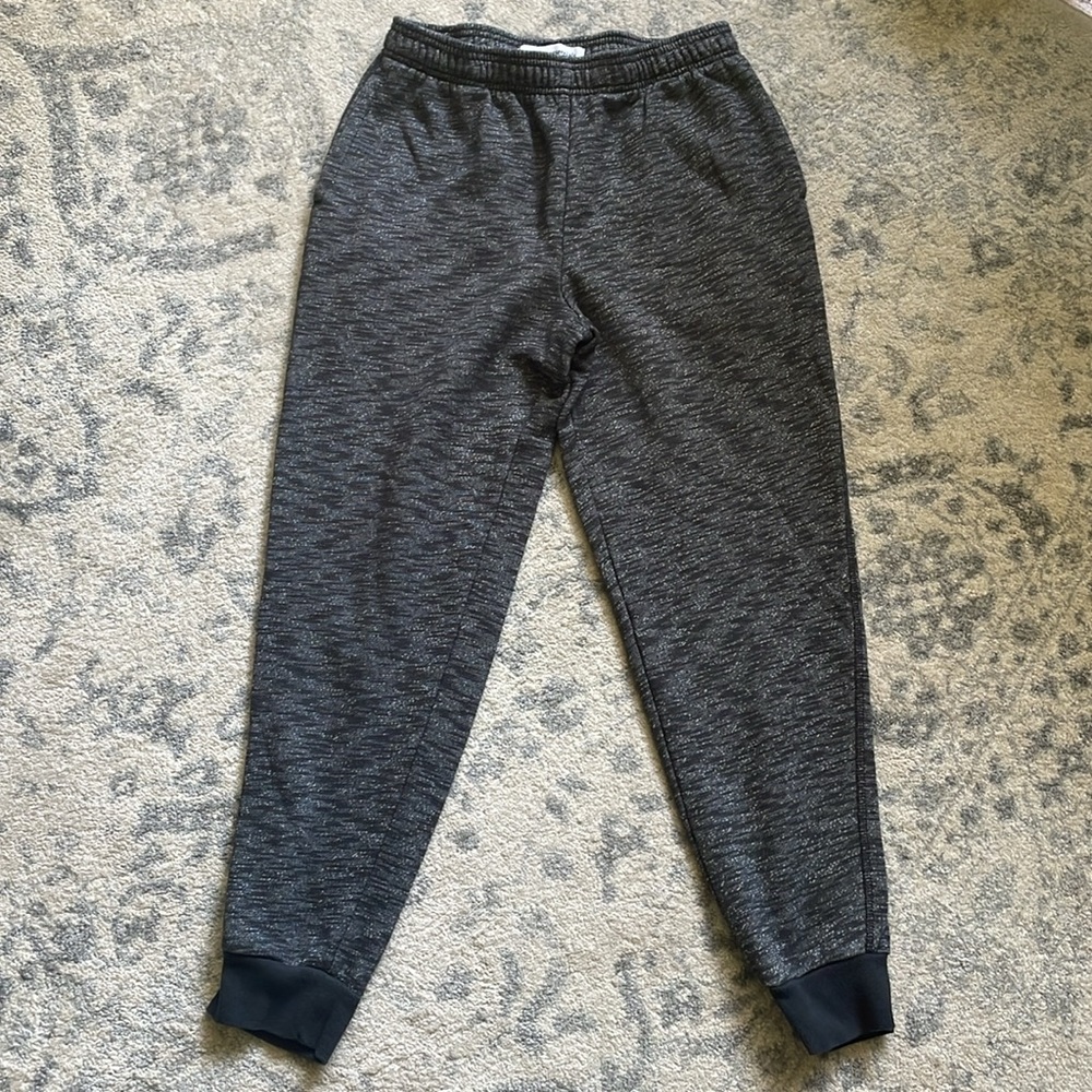 Men’s Amazon Essentials Fleece Jogger Pant